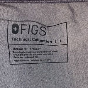 Gray Figs Scrub Top and Bottom
